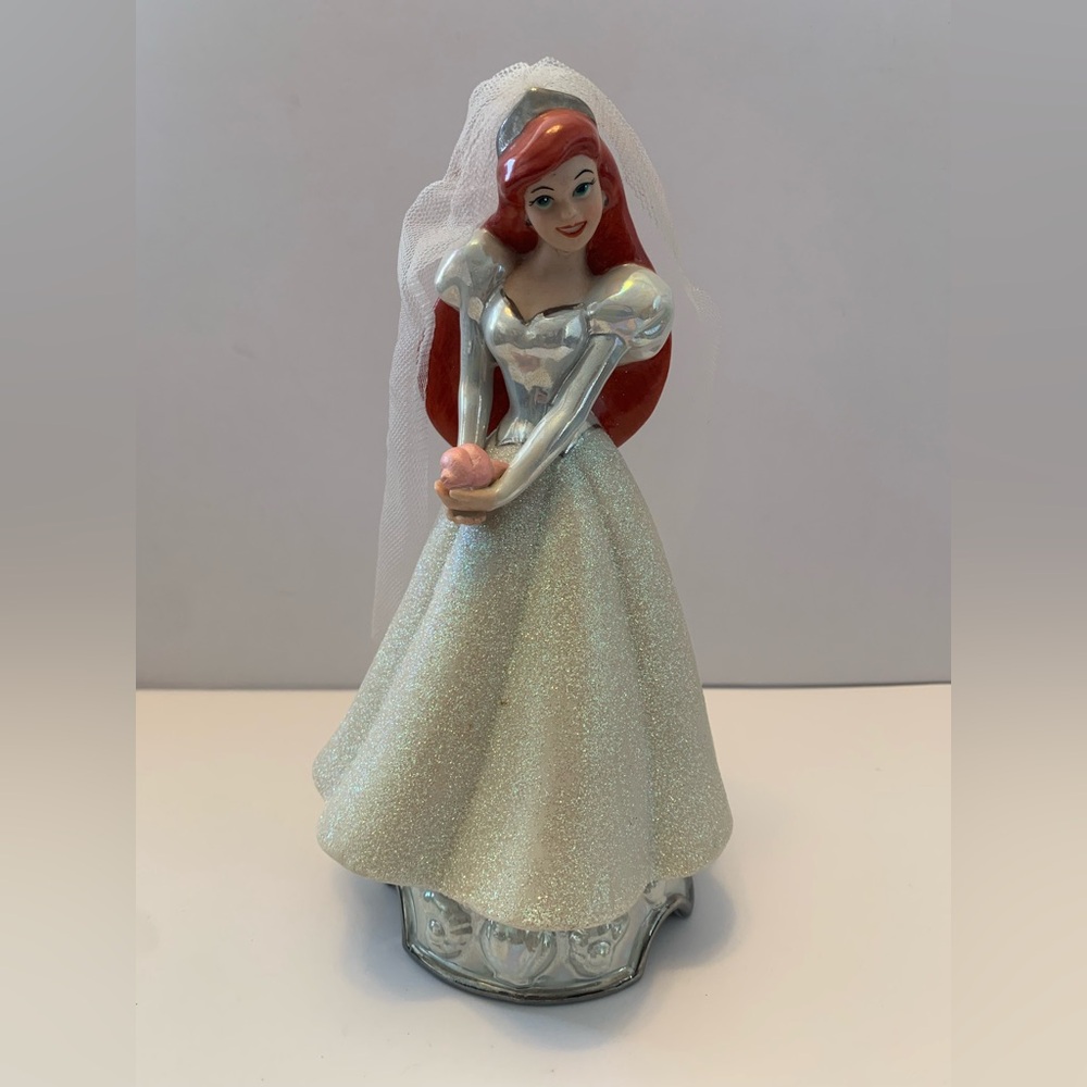 Disney Wedding Glitter Statue Ariel With Veil Little Mermaid Figure